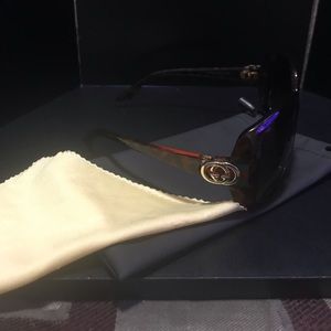 Women’s Gucci Sunglasses